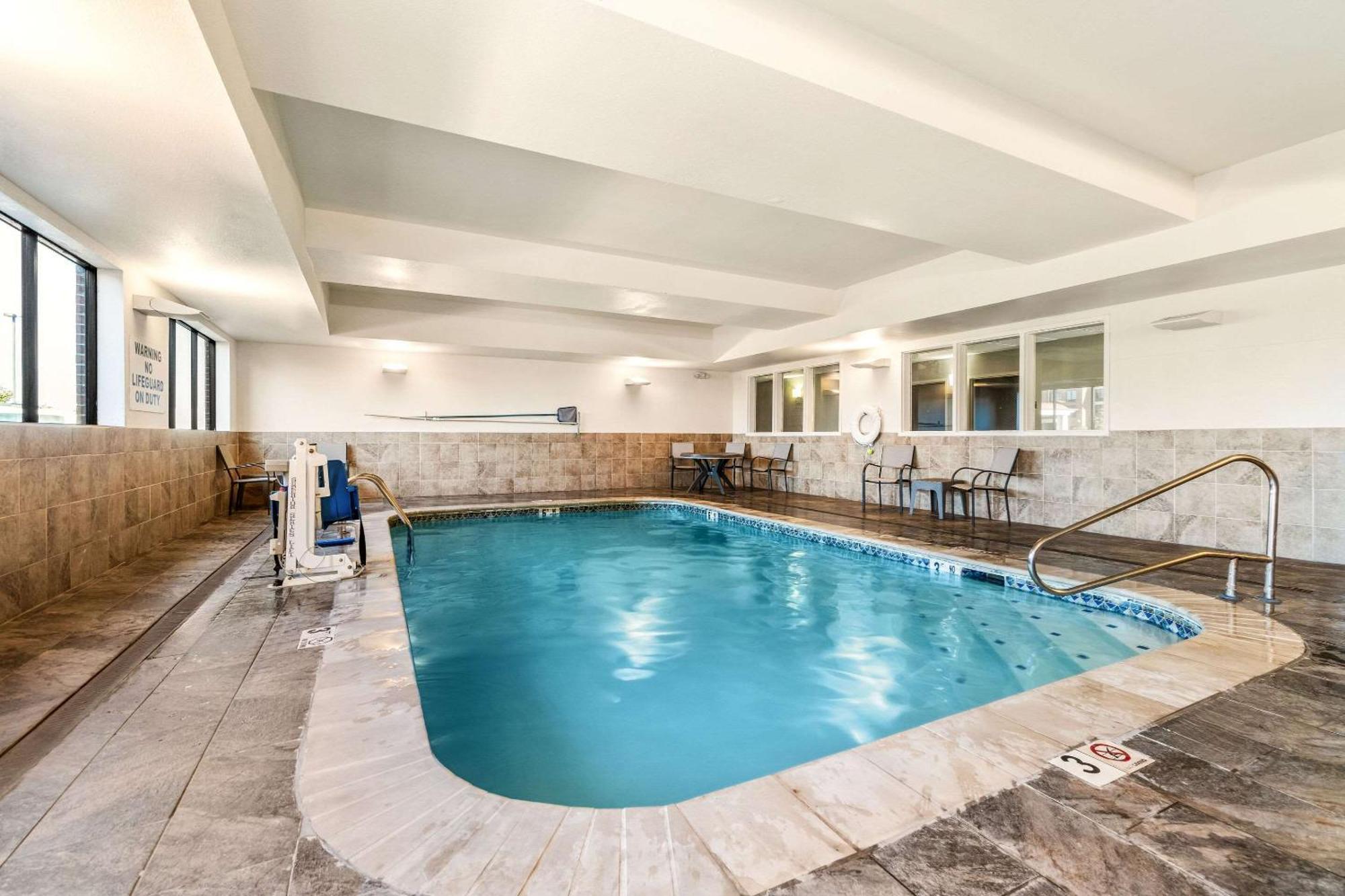 Sleep Inn & Suites Dyersburg I-155 Bagian luar foto