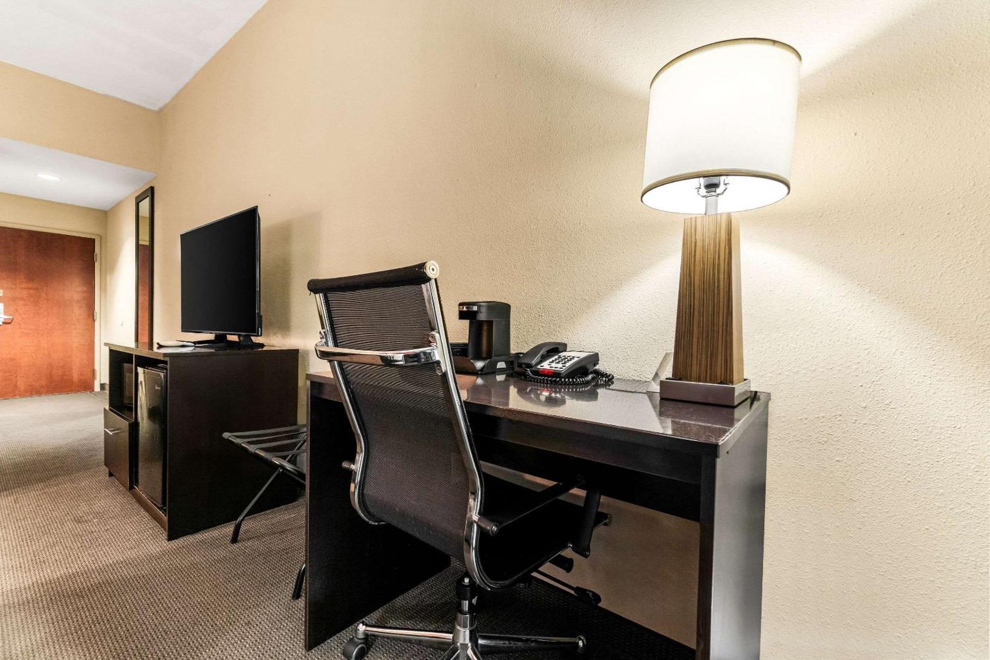 Sleep Inn & Suites Dyersburg I-155 Bagian luar foto